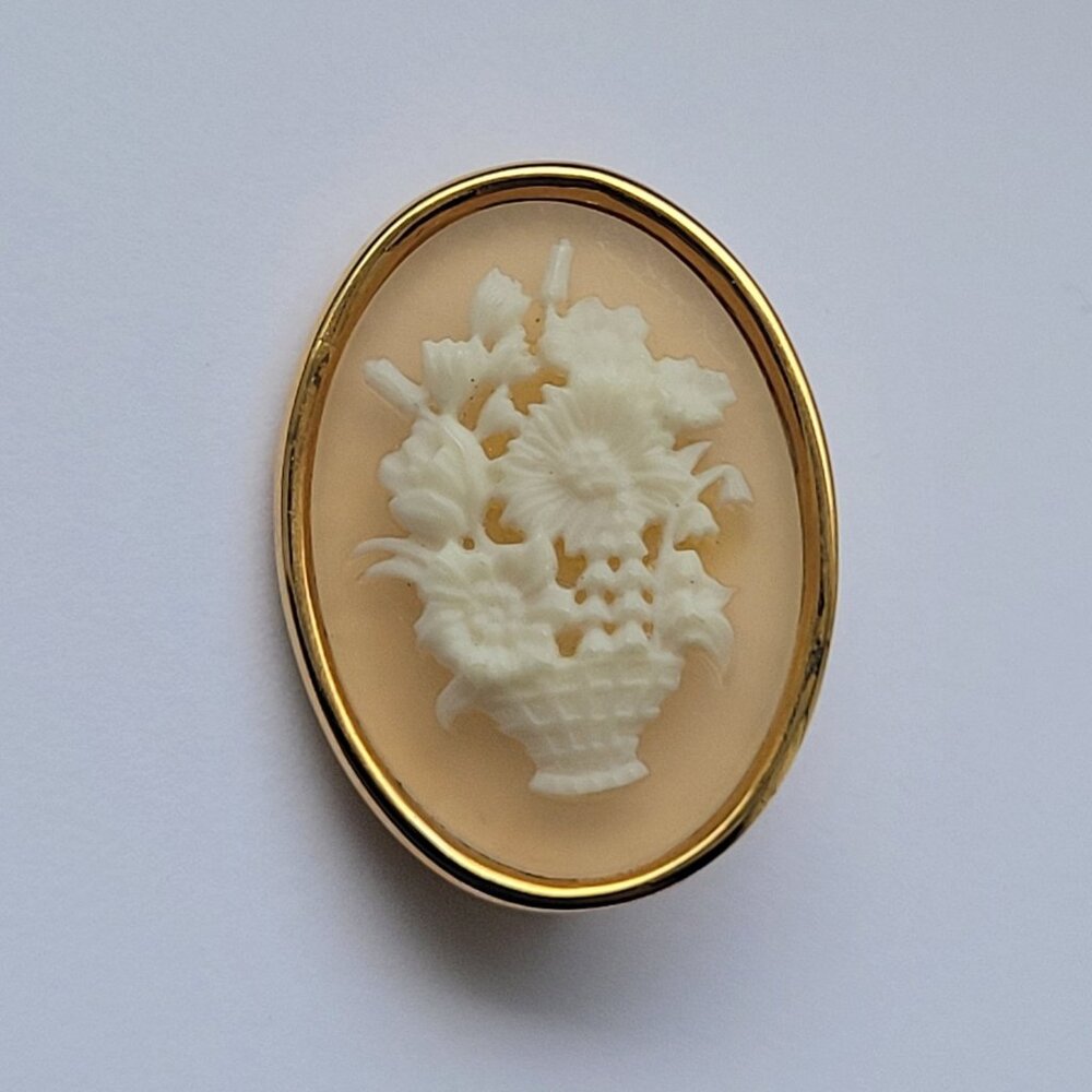 Vintage Floral Bouquet Cameo Brooch White and Gold Tone Small